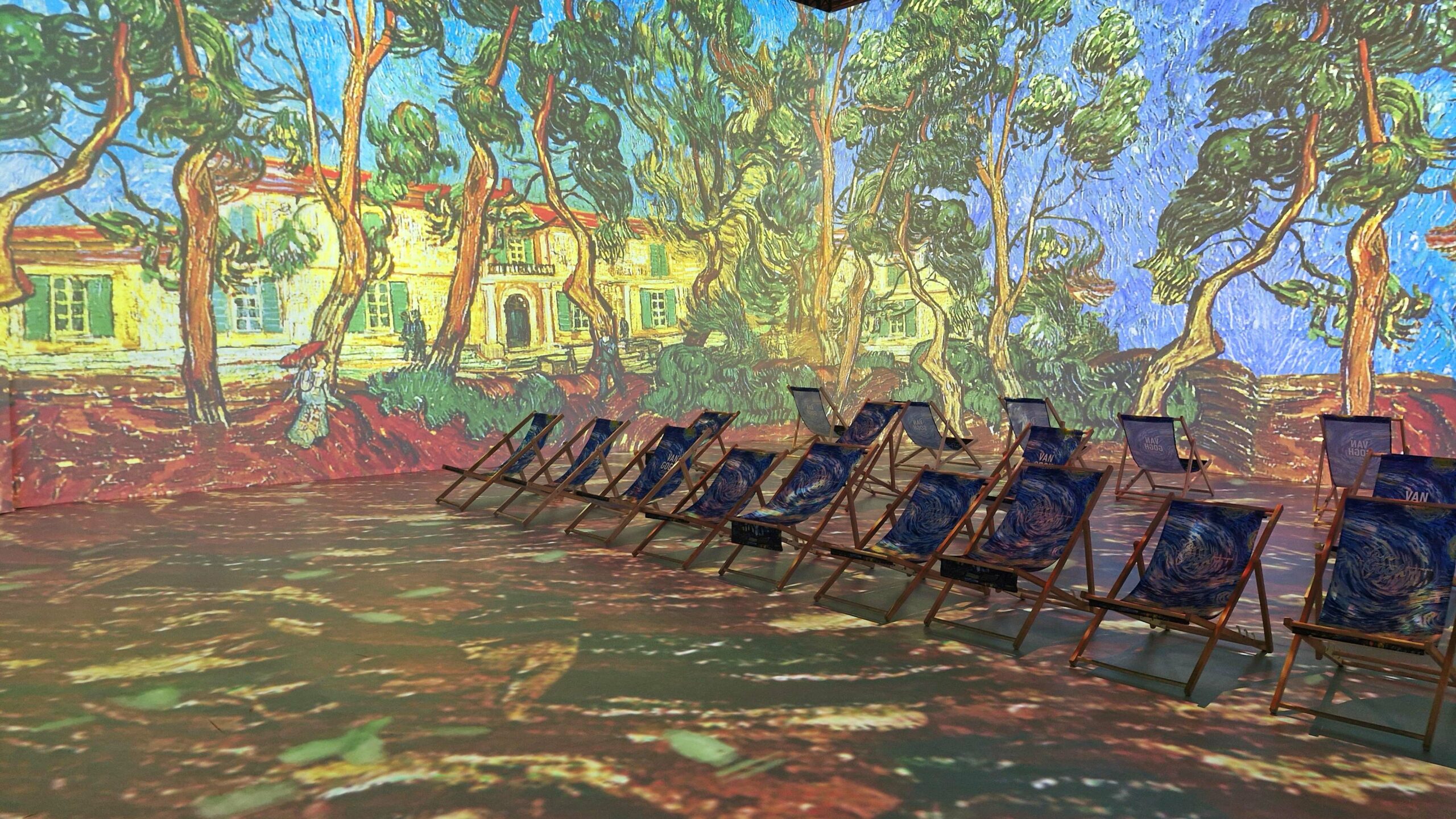 Van Gogh: The Immersive Experience