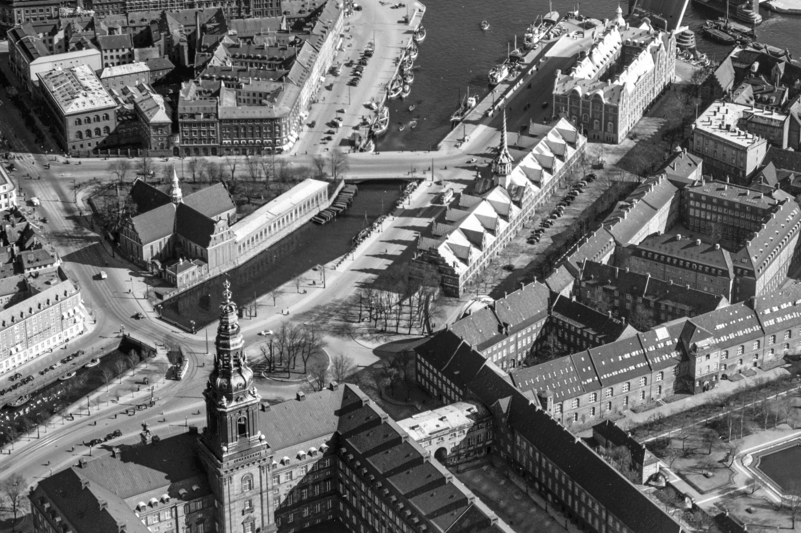 Anmeldelse: København før og nu