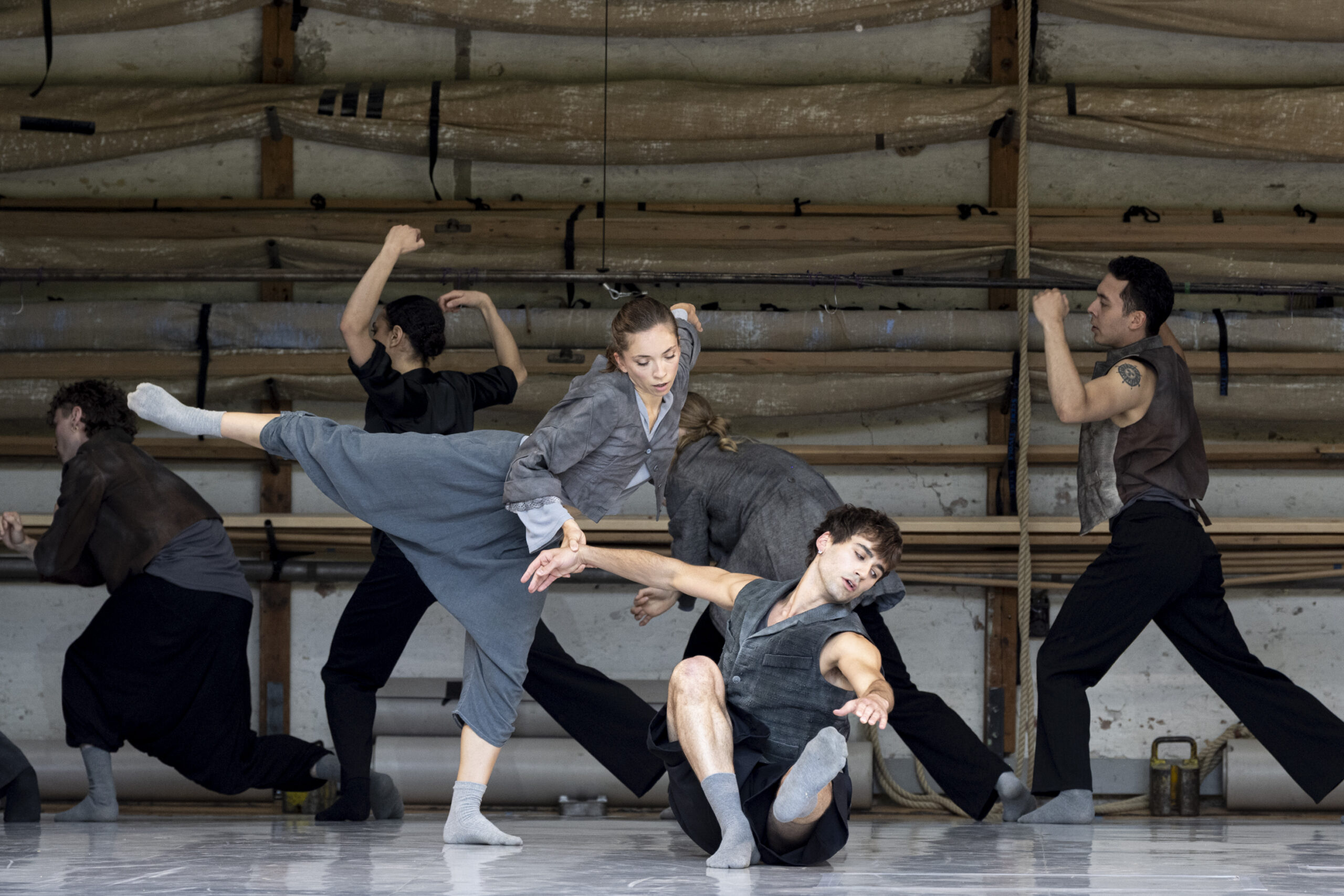 Tivoli Balletteater: On Down the Road