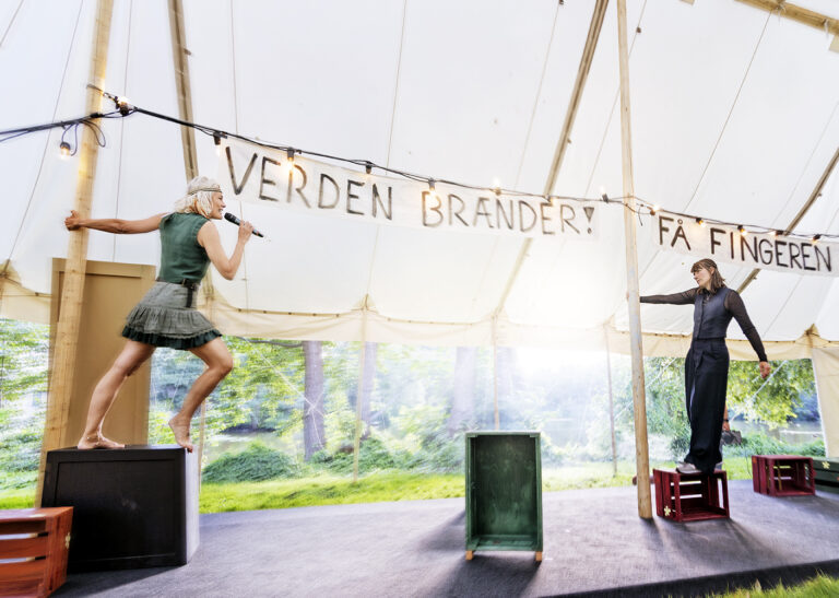 Teatergard: KLØVEDAL – DET BEDSTE MAN KAN SIGE