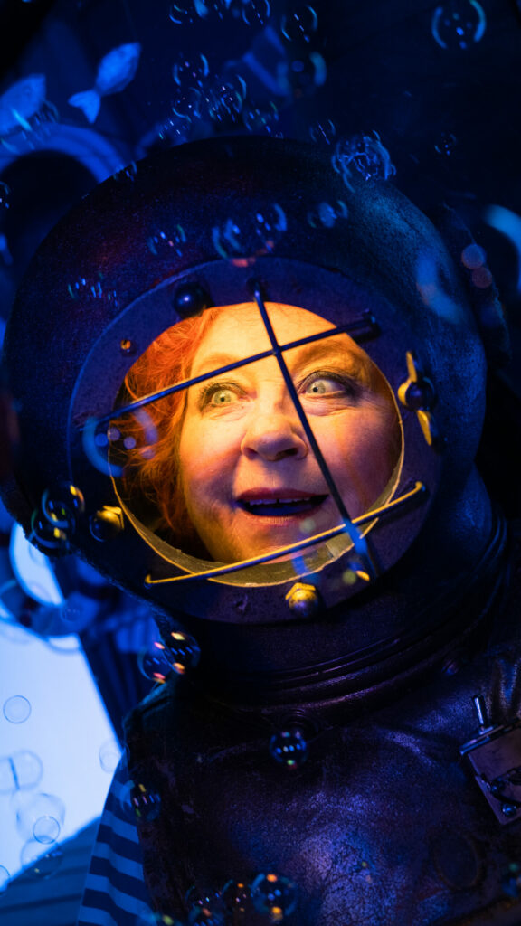 RIDDERSALEN: Flaskepost