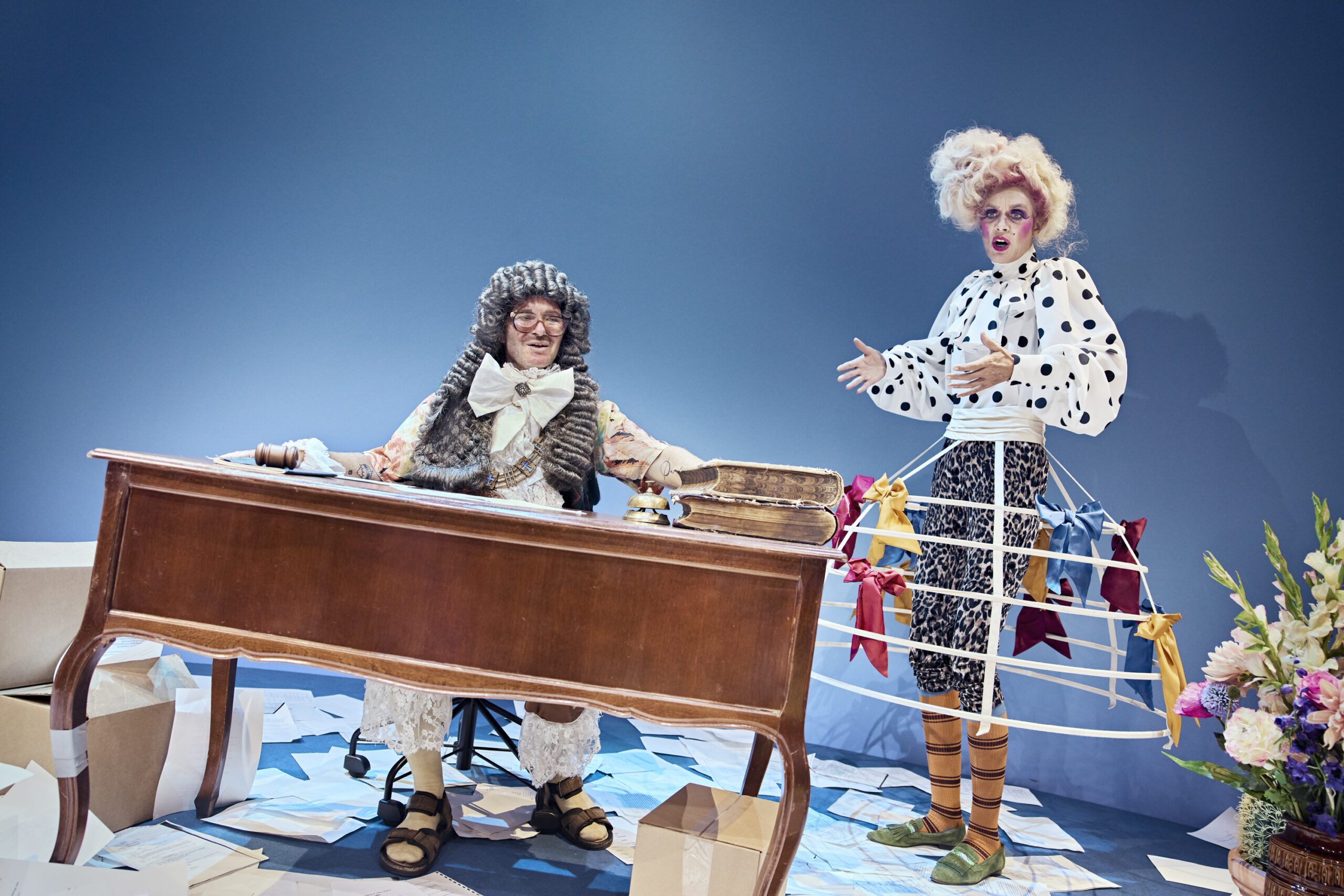 Odense Teater: DEN POLITISKE KANDESTØBER