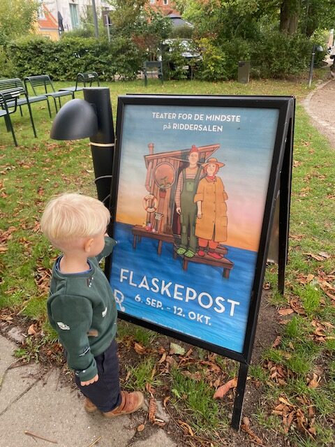 RIDDERSALEN: Flaskepost