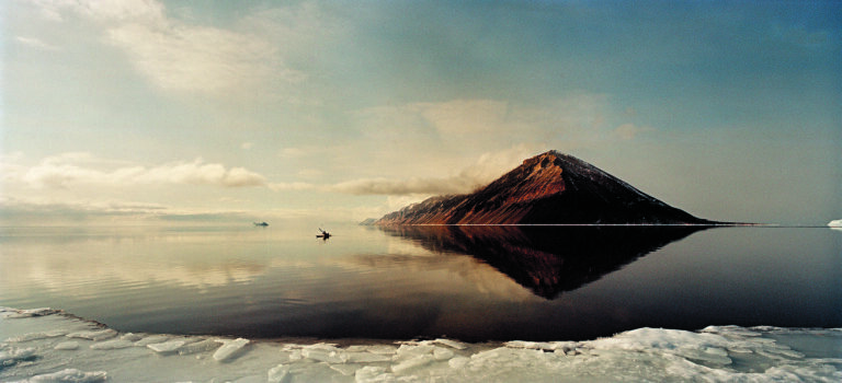 ANMELDELSE: Henrik Saxgren – Med egne øjne