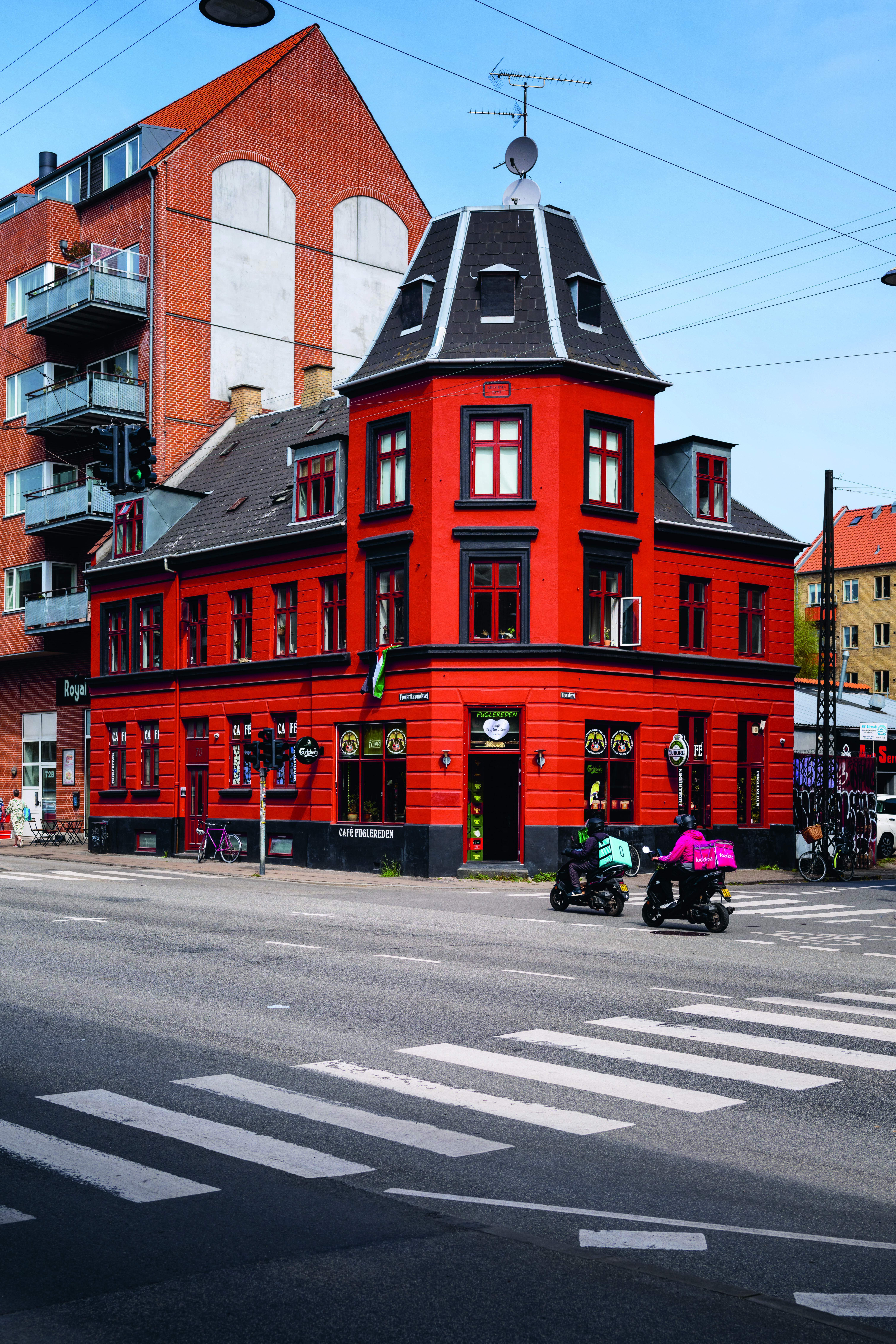 Litteraturanmeldelse Litteraturanmeldelse