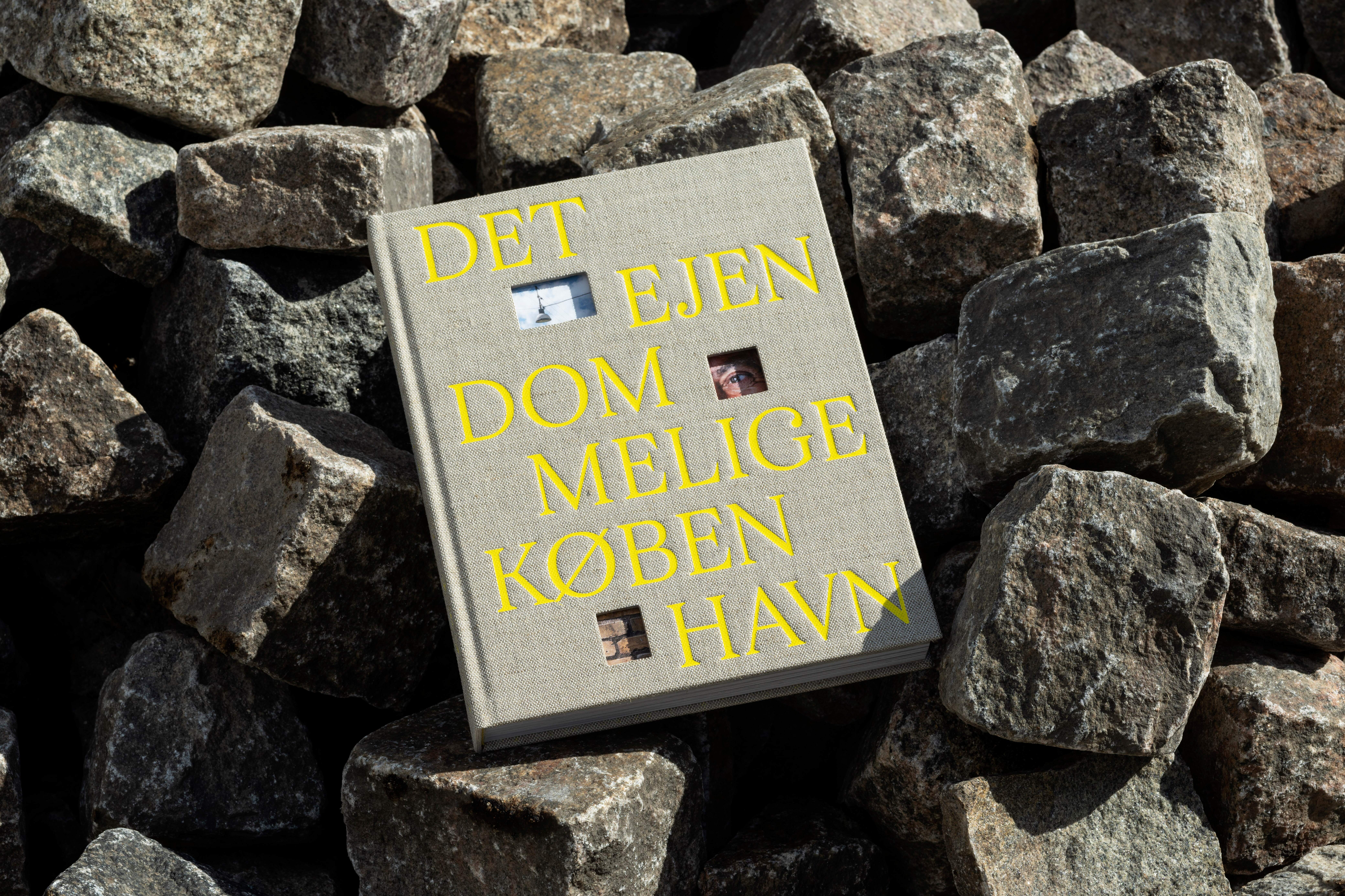 Boganmeldelse: DET EJENDOMMELIGE KØBENHAVN Boganmeldelse: DET EJENDOMMELIGE KØBENHAVN