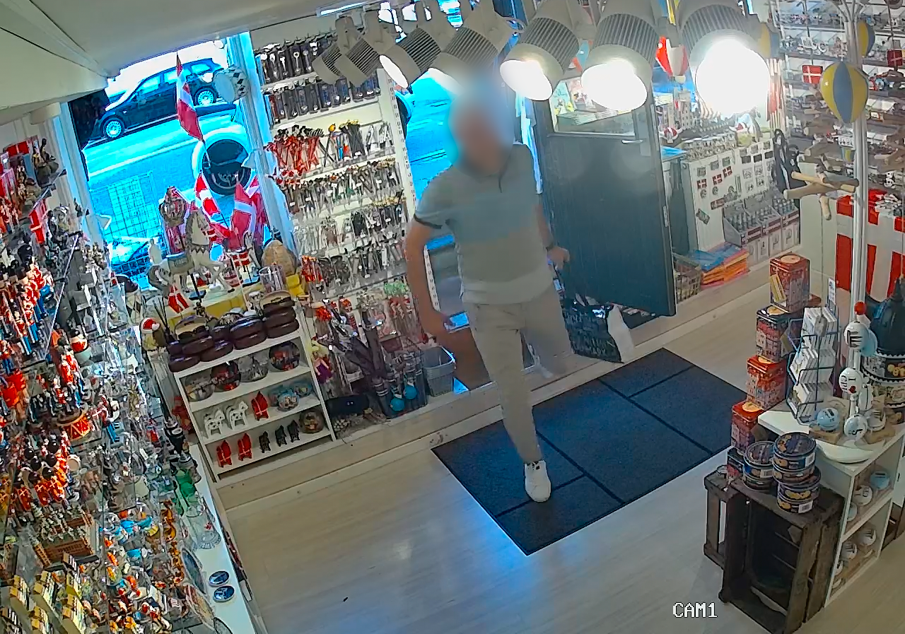 POLITIMUSEET: Operation Goldfinger