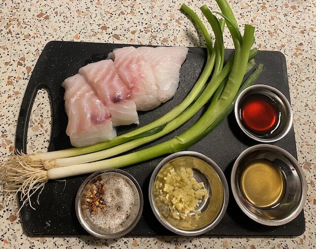 KOGEBOG: Krydret og sprødt