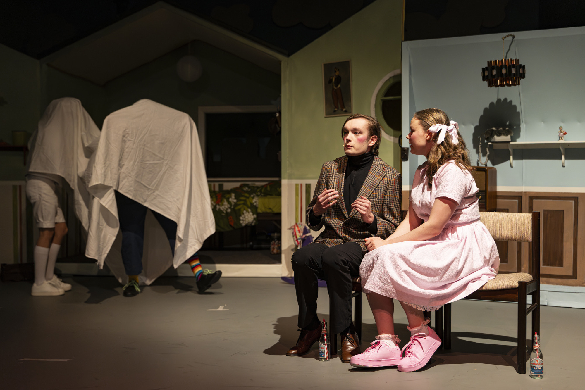 Teater Malstrøm: KARLSSON PÅ TAGET