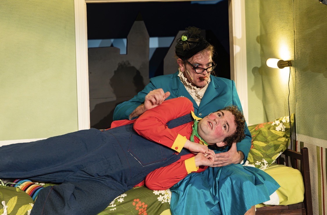 Teater Malstrøm: KARLSSON PÅ TAGET