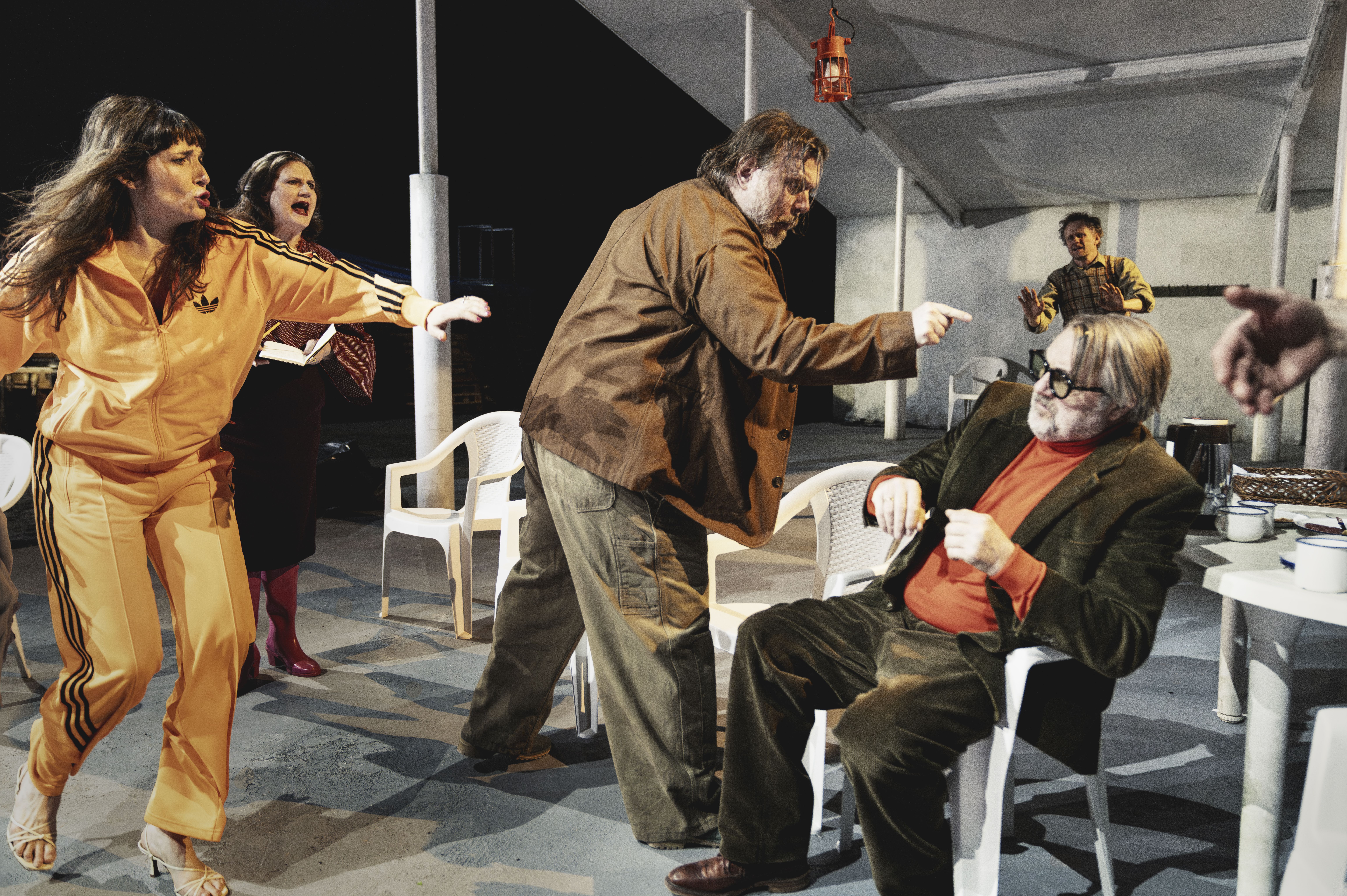 Det Kongelige Teater: ONKEL VANJA Det Kongelige Teater: ONKEL VANJA