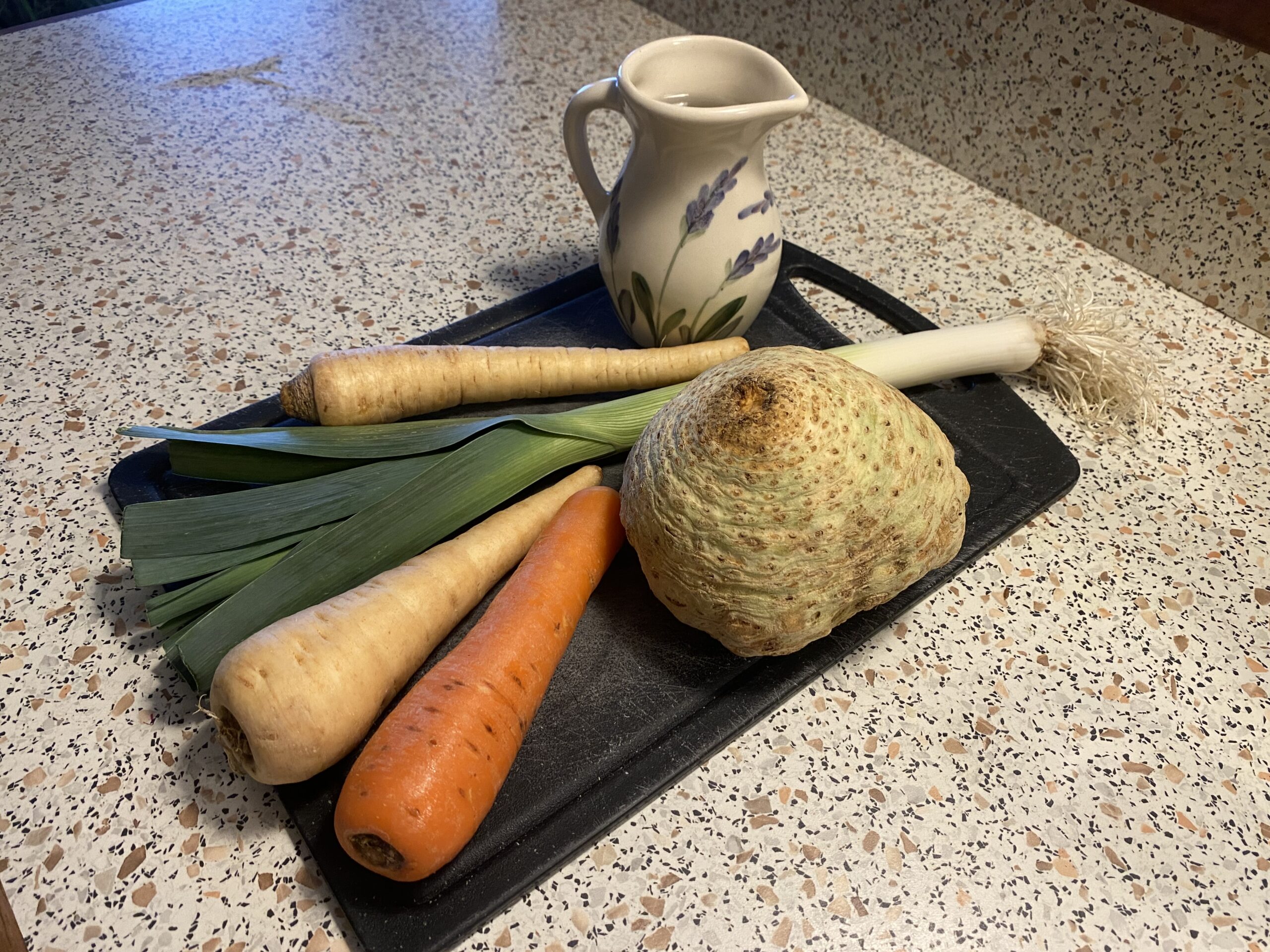 KOGEBOG: Til middag med H. C. Andersen KOGEBOG: Til middag med H. C. Andersen