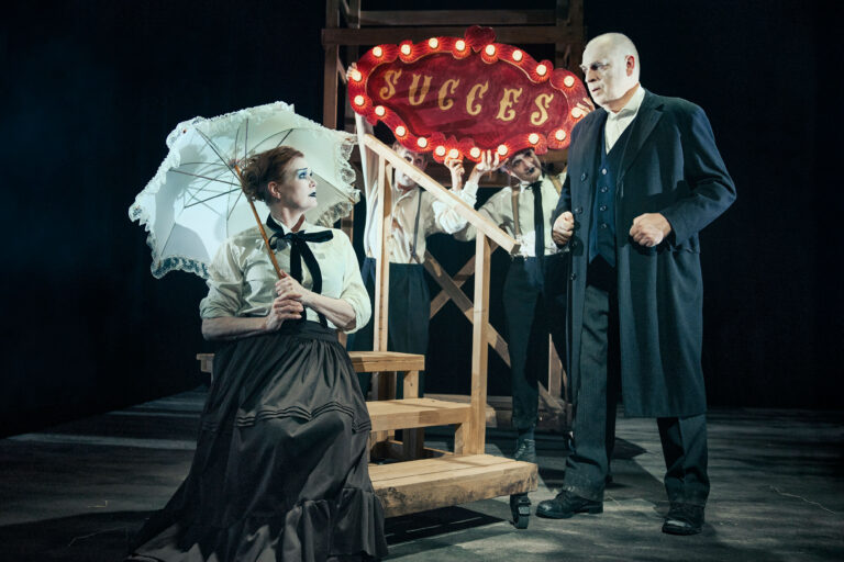 TEATER V præsenterer: OLE OLSEN