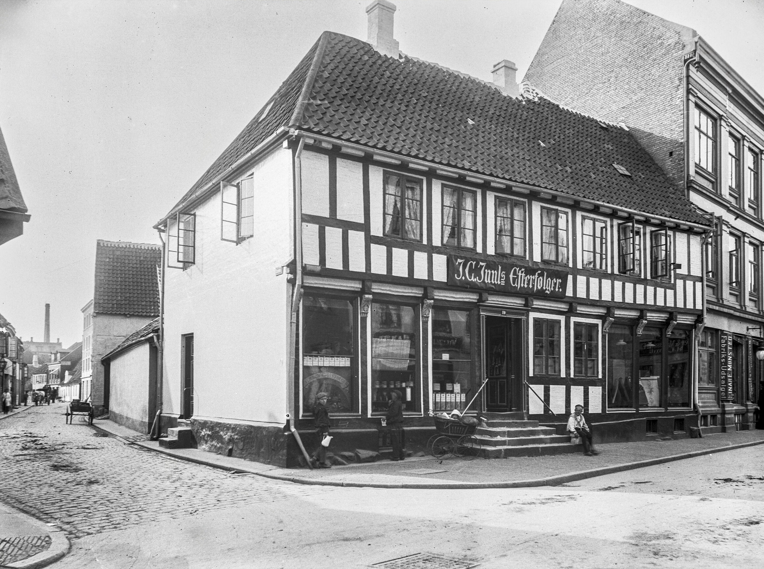 Lars Svanholm Lars Svanholm