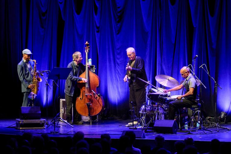 Copenhagen Jazz Festival 2026 | TIVOLI: Bill Frisell Trio og Greg Tardy