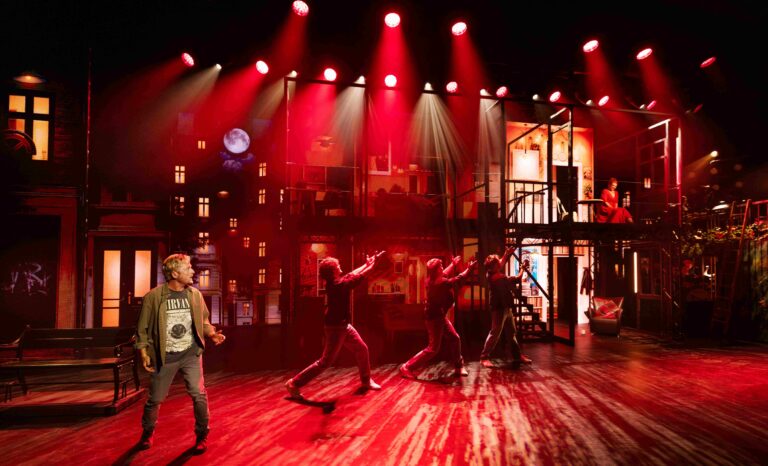 STUPID MAN - THE MUSICAL | anmeldelse: TIVOLIS KONCERTSAL