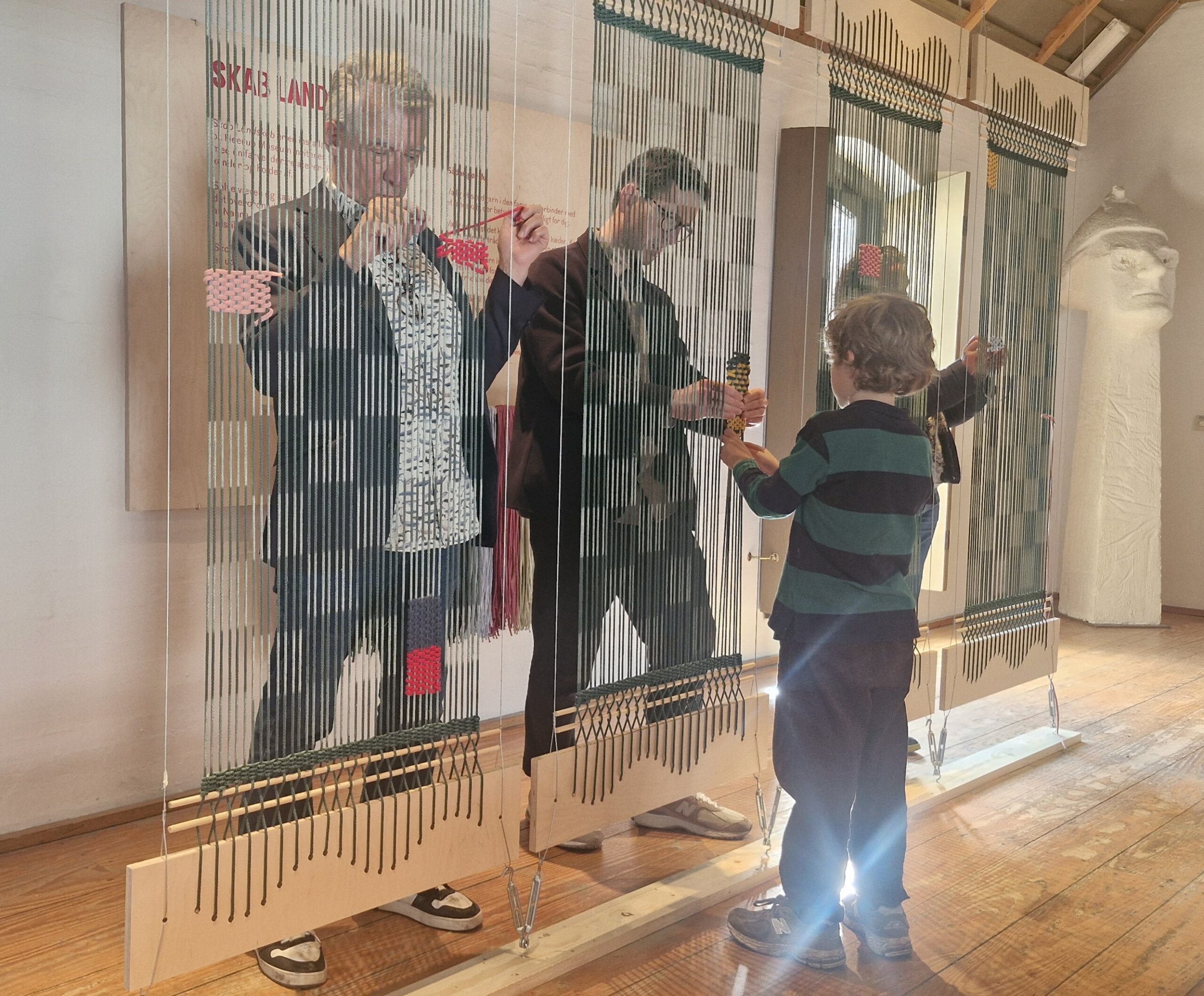 Heerup Museum | anmeldelse: NANNA HERTOFT - KOSMISKE LANDSKABER Heerup Museum | anmeldelse: NANNA HERTOFT - KOSMISKE LANDSKABER