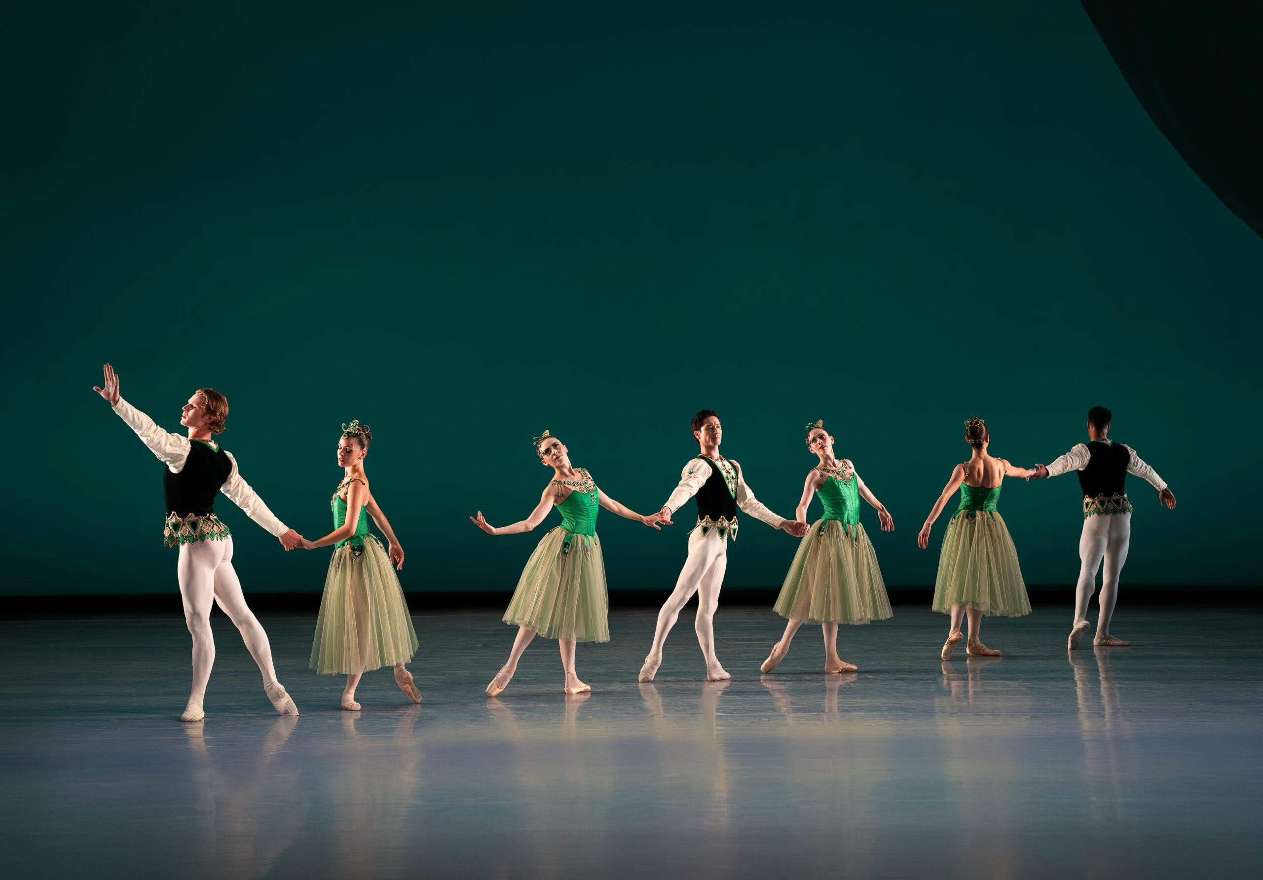 JUVELER | anmeldelse: Ballet JUVELER | anmeldelse: Ballet