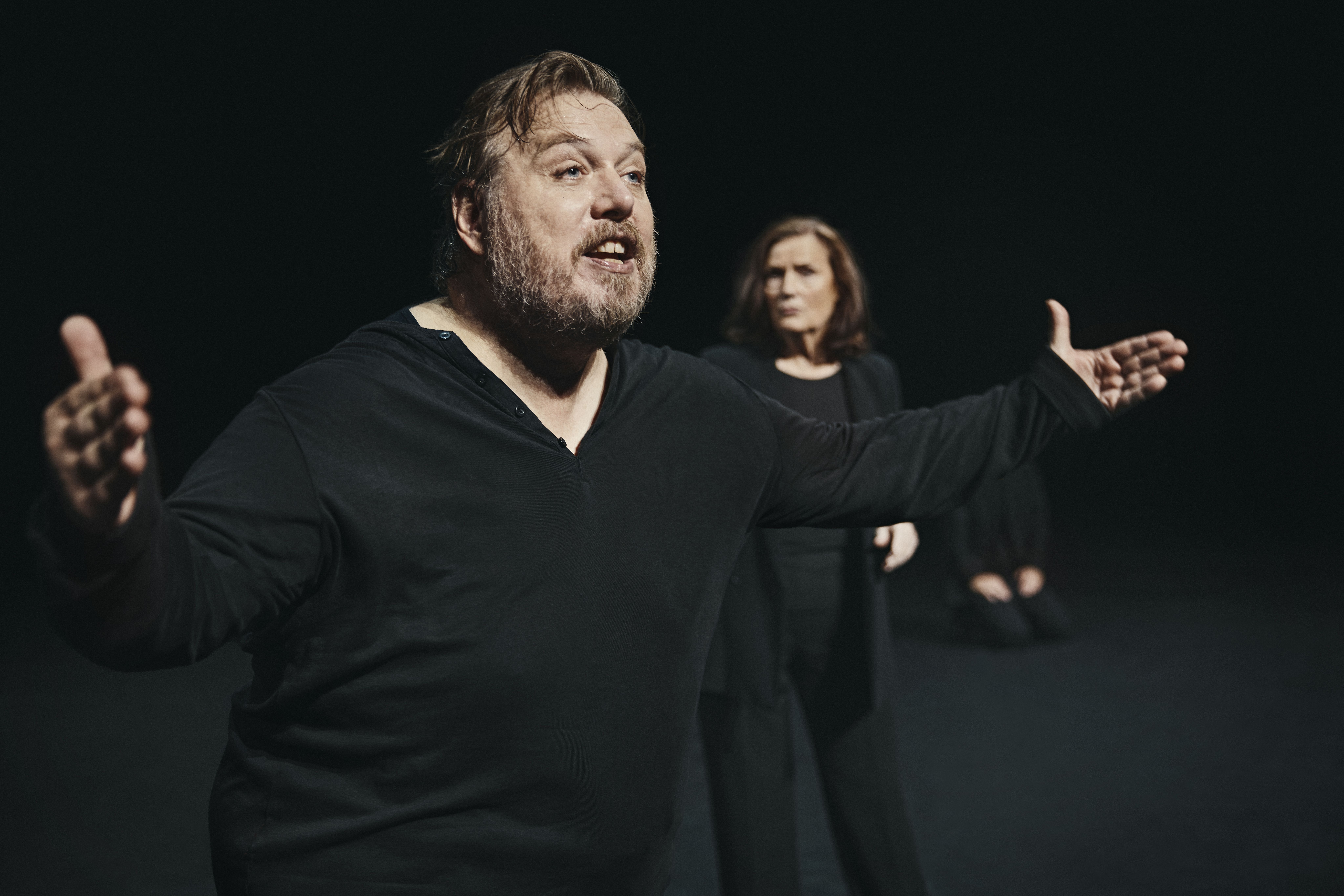 TEATERMASKINEN | anmeldelse: Det Kongelige Teater TEATERMASKINEN | anmeldelse: Det Kongelige Teater