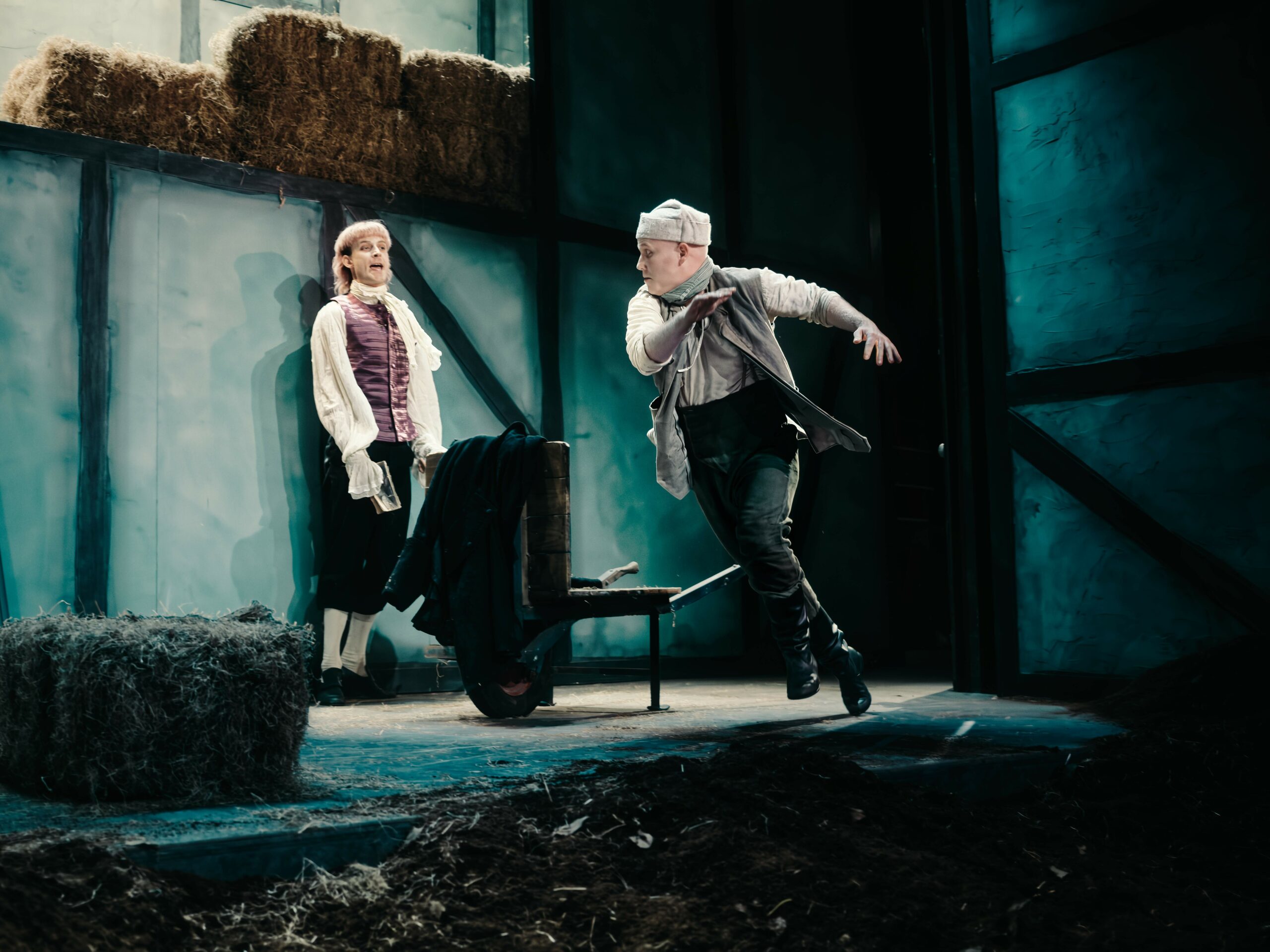 AALBORG TEATER | anmeldelse: Erasmus Montanus AALBORG TEATER | anmeldelse: Erasmus Montanus