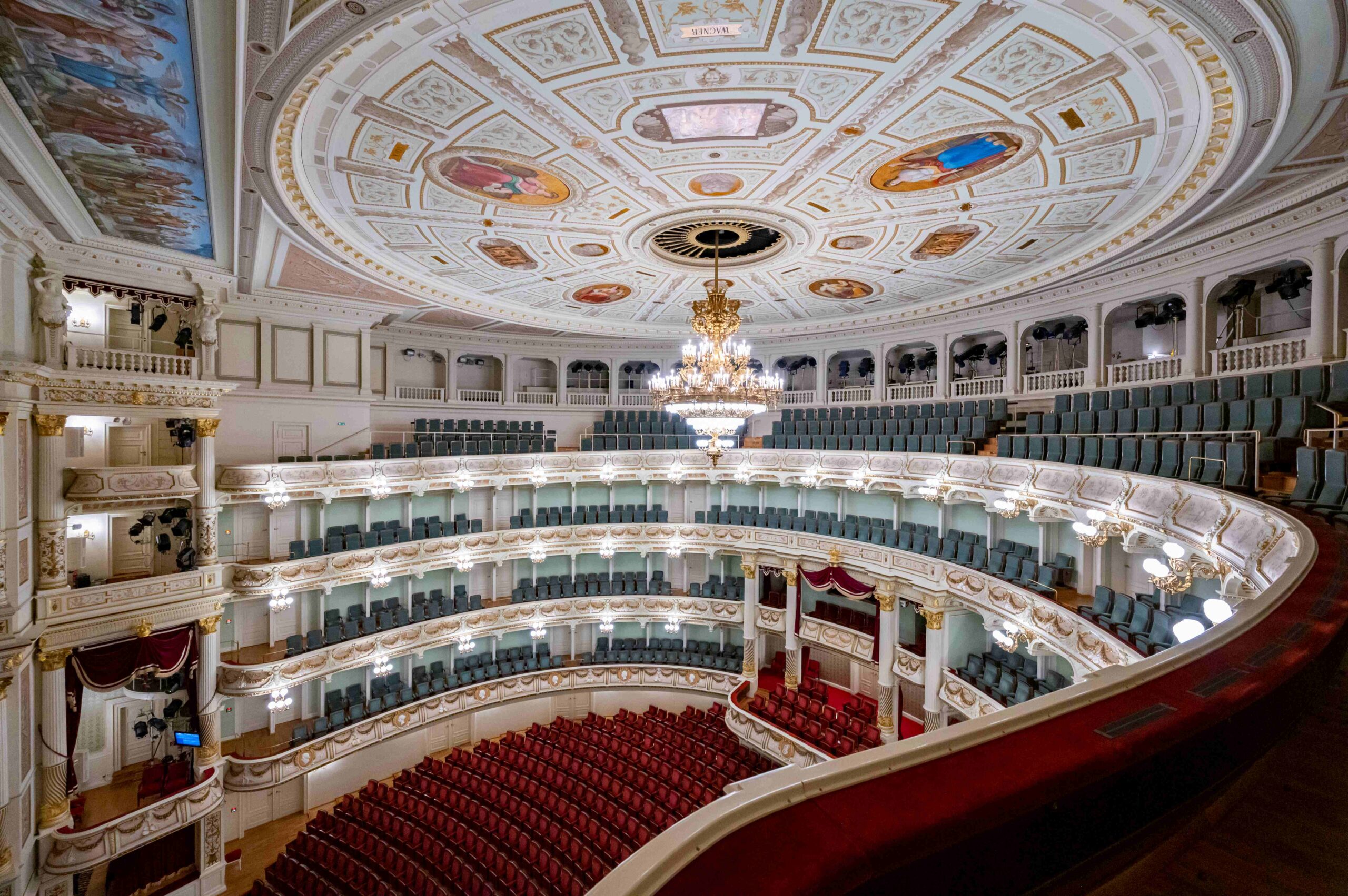 150 ÅR MED RICHARD WAGNER | rejseartikel: I et musikalsk genis fodspor