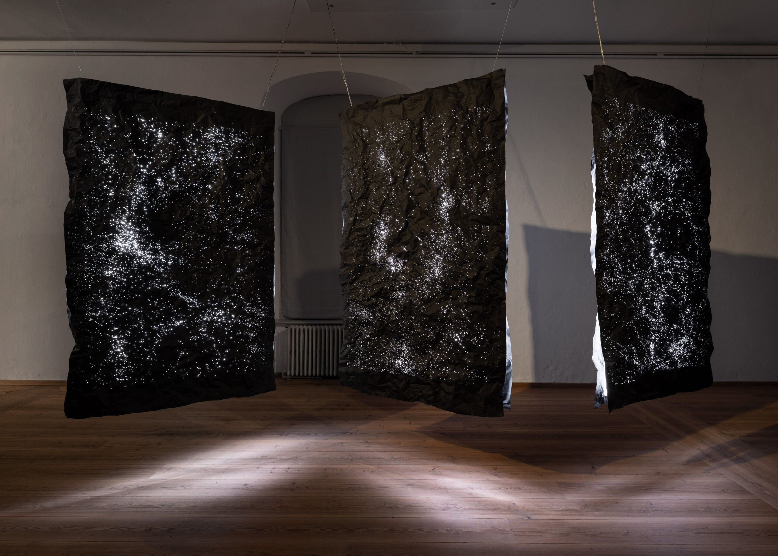 RUNDETAARN | anmeldelse: Light Echoes